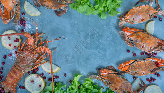 甲壳类食物框架龙虾螃蟹柠檬和石榴图片