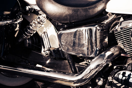 闪的摩托车发动机图片