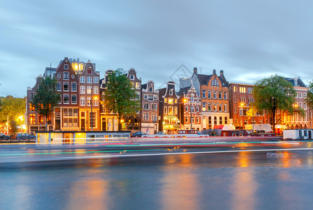 阿姆斯特丹沿运河夜景图片