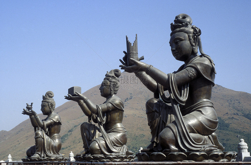 位于南部的亚洲香港兰太岛的巨型佛陀图片