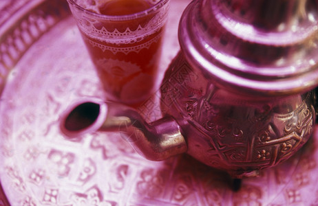 北非摩洛哥旧城马拉喀什DjemmadelFna广场的茶屋图片