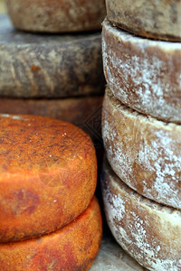 大西洋中班牙加那利岛的大西洋中加那利岛山脉Teror村的奶酪市场背景图片
