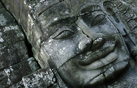 皇泽寺吴哥窟中的巴雍寺位于东南亚柬埔寨暹罗里普镇的吴哥窟中的汤姆寺亚洲柬埔寨吴哥窟背景