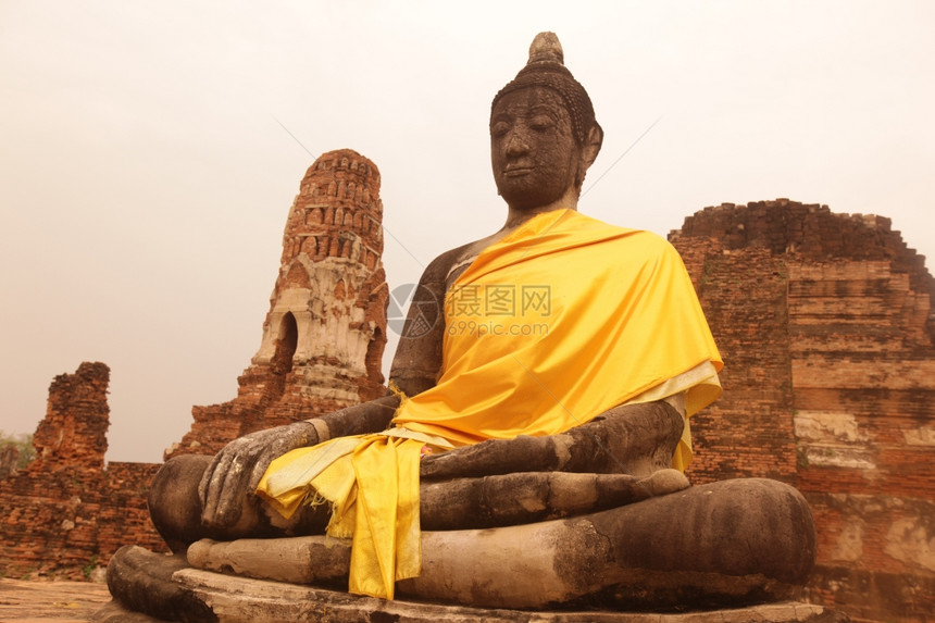 在泰国邦科克以北的Ayutthaya市的WatPhraMaha泰国东南部图片