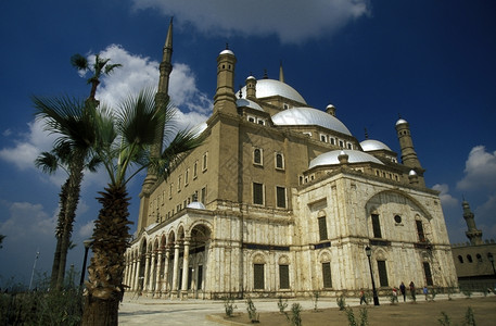 位于北非埃及首都开罗老城的穆罕默德阿里清真寺非洲埃及开罗古城穆罕默德阿里清真寺背景图片