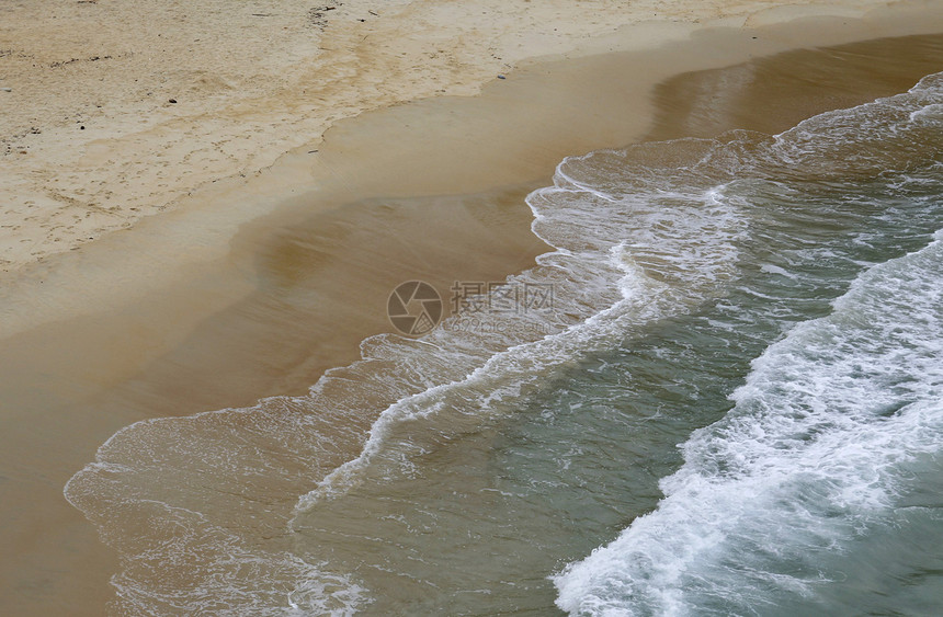 委内瑞拉加勒比海岸Chorooni村的一个海滩图片