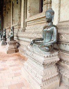 老挝的佛像图片