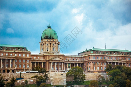 匈牙利布达佩斯古老的皇家城堡图片