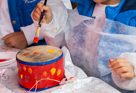 装饰手工制造的鼓幼儿图片