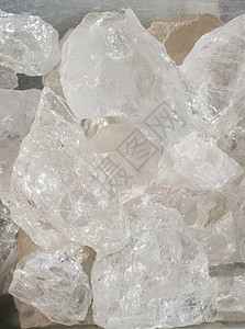 作为天然矿物岩标本的晶石宝图片
