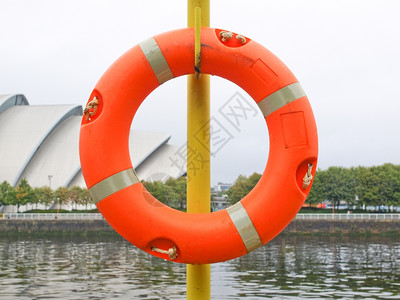救生艇海上安全命浮标图片