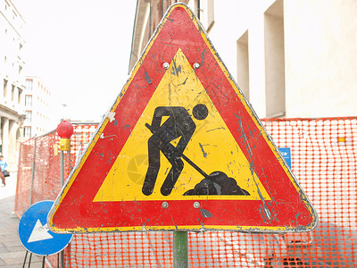 道路工程标志正在施工的建筑程道路标志图片