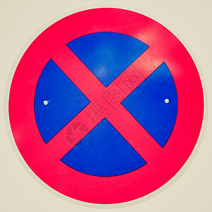 禁止停车标志复古风格的禁止停车交通标志白色隔离图片