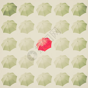 白色的红雨伞白的红雨伞背景图片