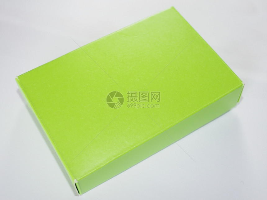 绿色黄纸箱包图片