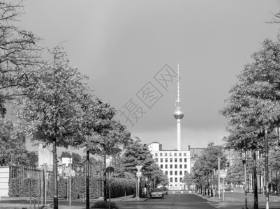 Fernsehturm电视台德国柏林黑白电视塔背景图片