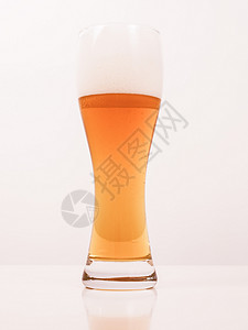 威兹啤酒古典一杯德国威士忌啤酒古典图片