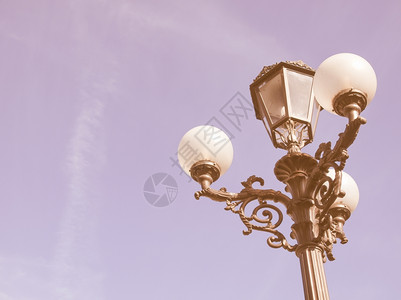 街道灯具标准蓝天背景古年图片