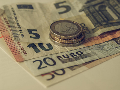 欧元硬币和纸欧洲联盟的元硬币和纸货图片