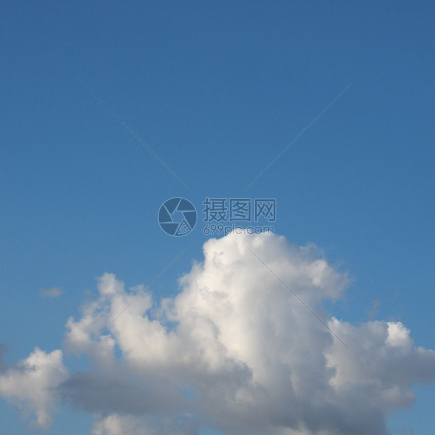 有云背景的蓝天空有云背景的蓝天空图片