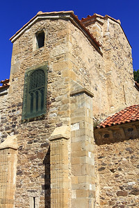 西班牙奥维耶多圣米格尔德利洛老教堂图片