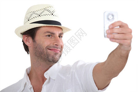 男人拍自己的照片背景图片