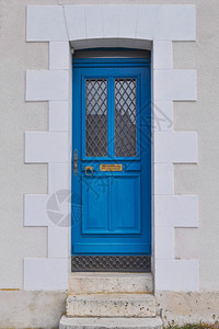 蓝色门传统的入背景图片