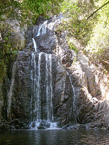 意大利撒丁亚州福拉佛山瀑布意大利撒丁亚州福拉山高清图片