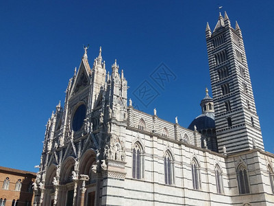 意大利锡耶纳迪奥莫大教堂背景图片