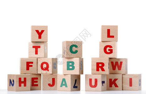 字母表木制立方体儿童玩具图片