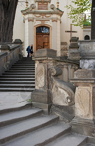 乌克兰利沃夫市圣安东尼教堂楼梯图片