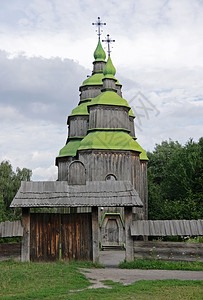 乌克兰历史木材教堂Pirogovo村基辅附近乌克兰民间建筑博物馆图片