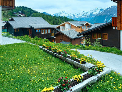 贝特梅拉尔普山村夏季风云多瑞士图片