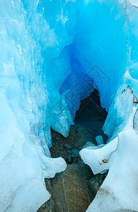 蓝色Nigardsbreen冰川夏季视图挪威图片