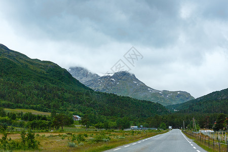 通向挪威的道路图片