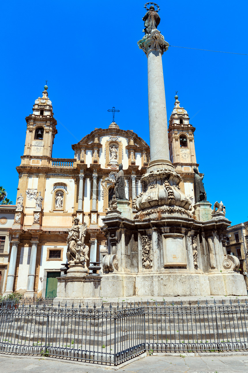 圣多米尼克教堂圣多梅尼科教堂是意大利西里巴勒莫的第二大教堂也是象科隆娜德尔伊马科拉塔圣母教堂建于1728年一样的方尖碑图片