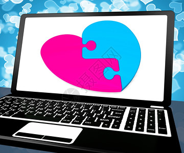 笔记本电脑显示在线约会和浪漫图片