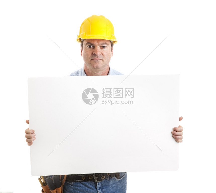 认真的建筑工人拿着空白牌准备好接你的短信孤立在白纸上图片