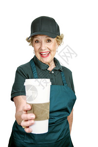 一位可爱的高级女士热衷于为咖啡服务的工作图片