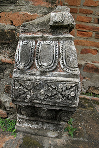 泰国Ayutthaya佛教寺的石图片