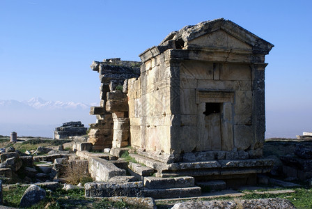 土耳其希拉波利斯山废墟图片