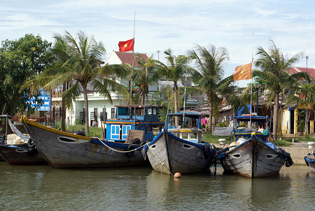 越南海安河上的船只图片