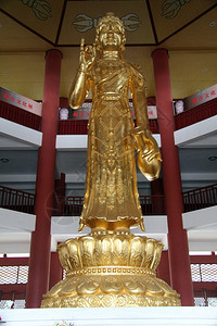 达利寺庙内Guayin神像雕图片