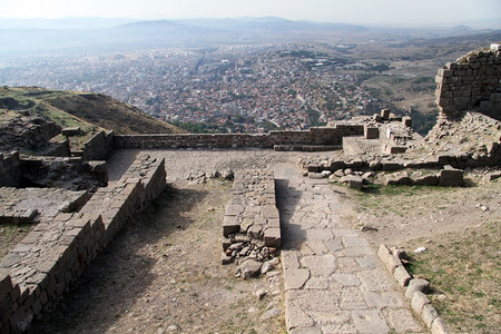 土耳其卫城遗址和贝加马景观图片