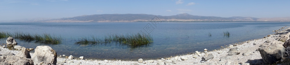 土耳其Egirdir湖银行图片