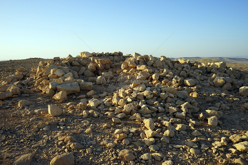 以色列犹太沙漠古老的废墟图片