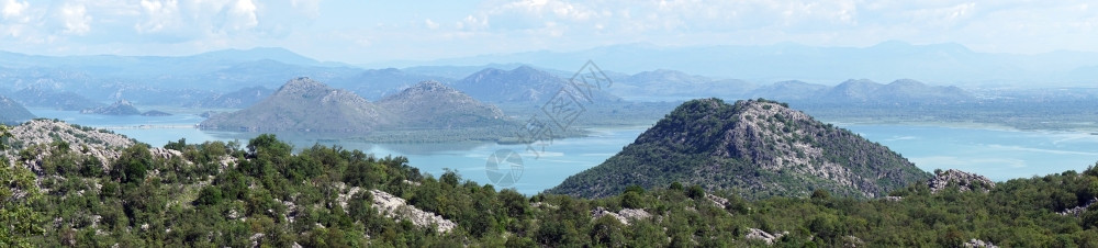 黑山Skadarsko湖附近山区高清图片