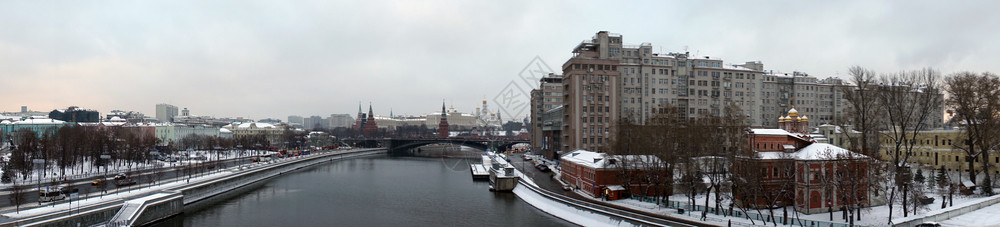 莫斯科俄罗2017年月日克里姆林宫和莫斯科河全景图片
