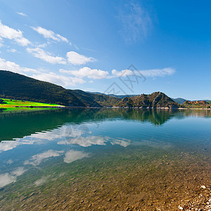 意大利山区湖森林海岸堡垒高清图片素材