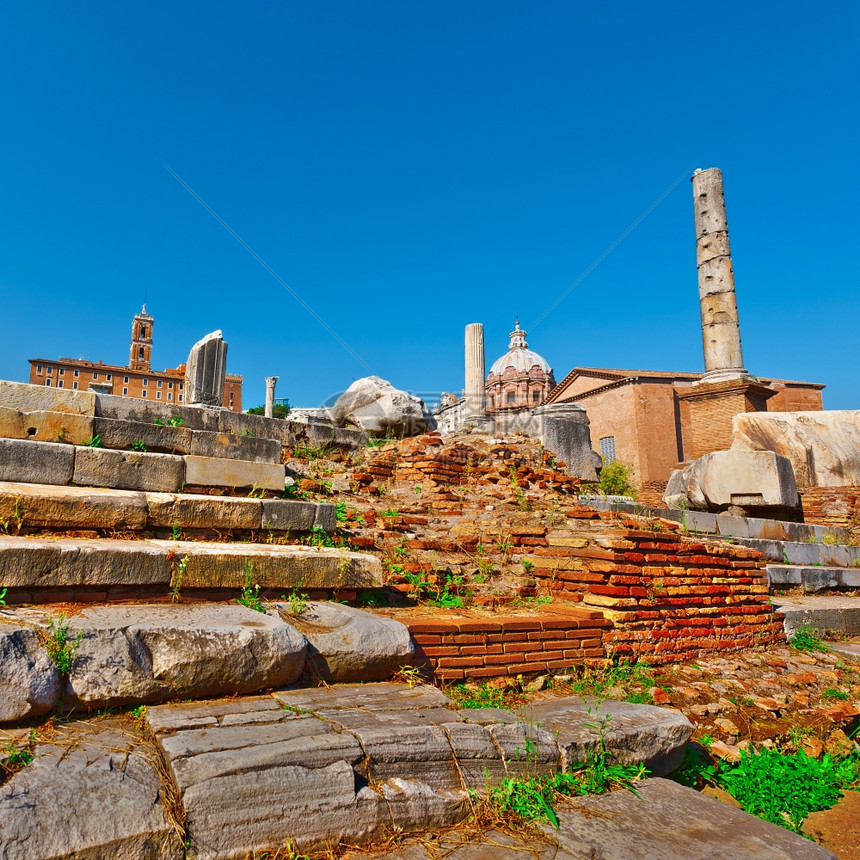 罗马古老的废墟之景图片